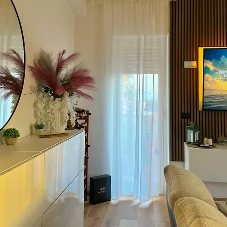 Kesya Seaview - Attico - 50mt Dal Mare Apartment